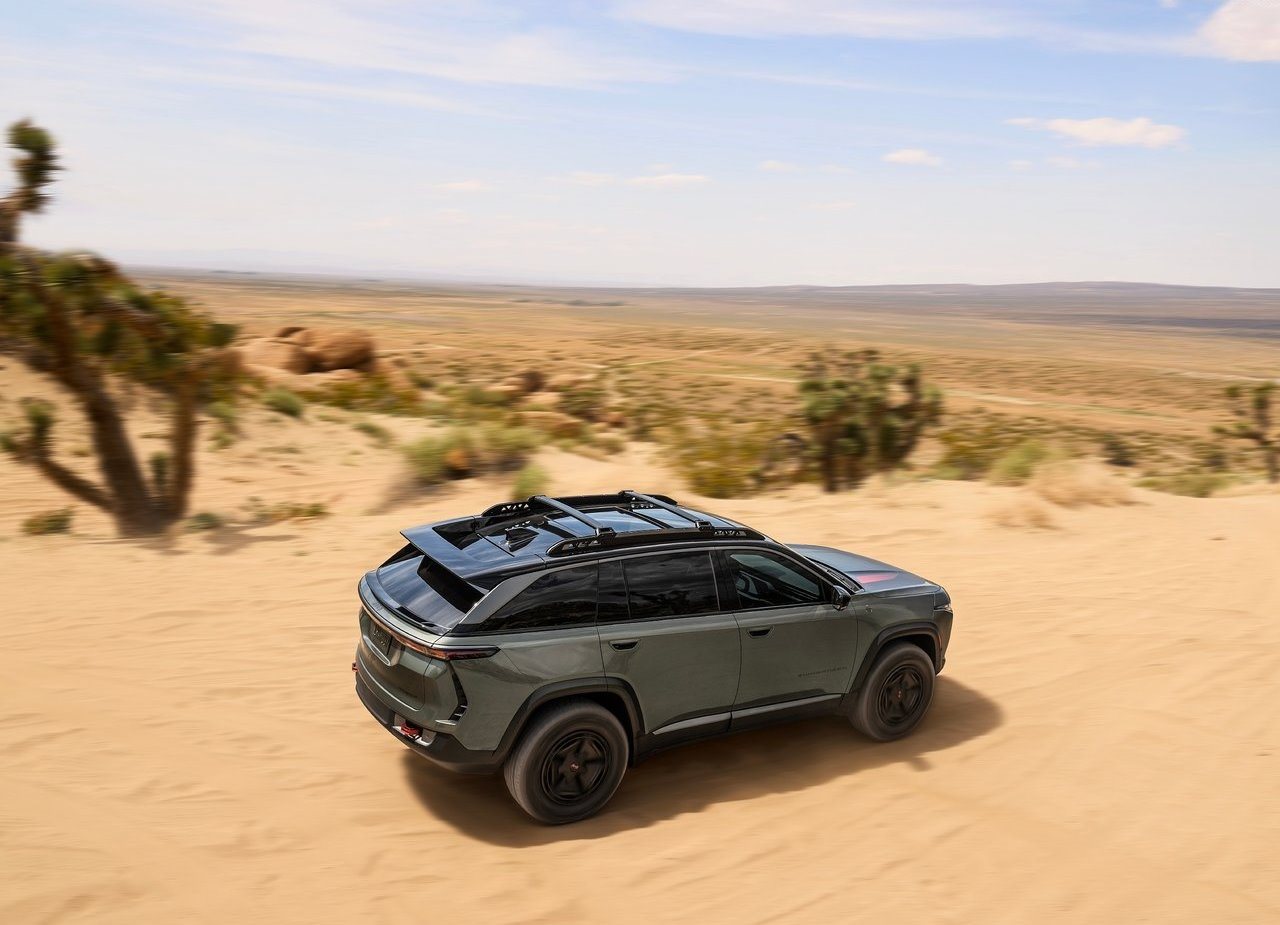 JEEP WAGONEER S TRAILHAWK CONCEPT, foto 5