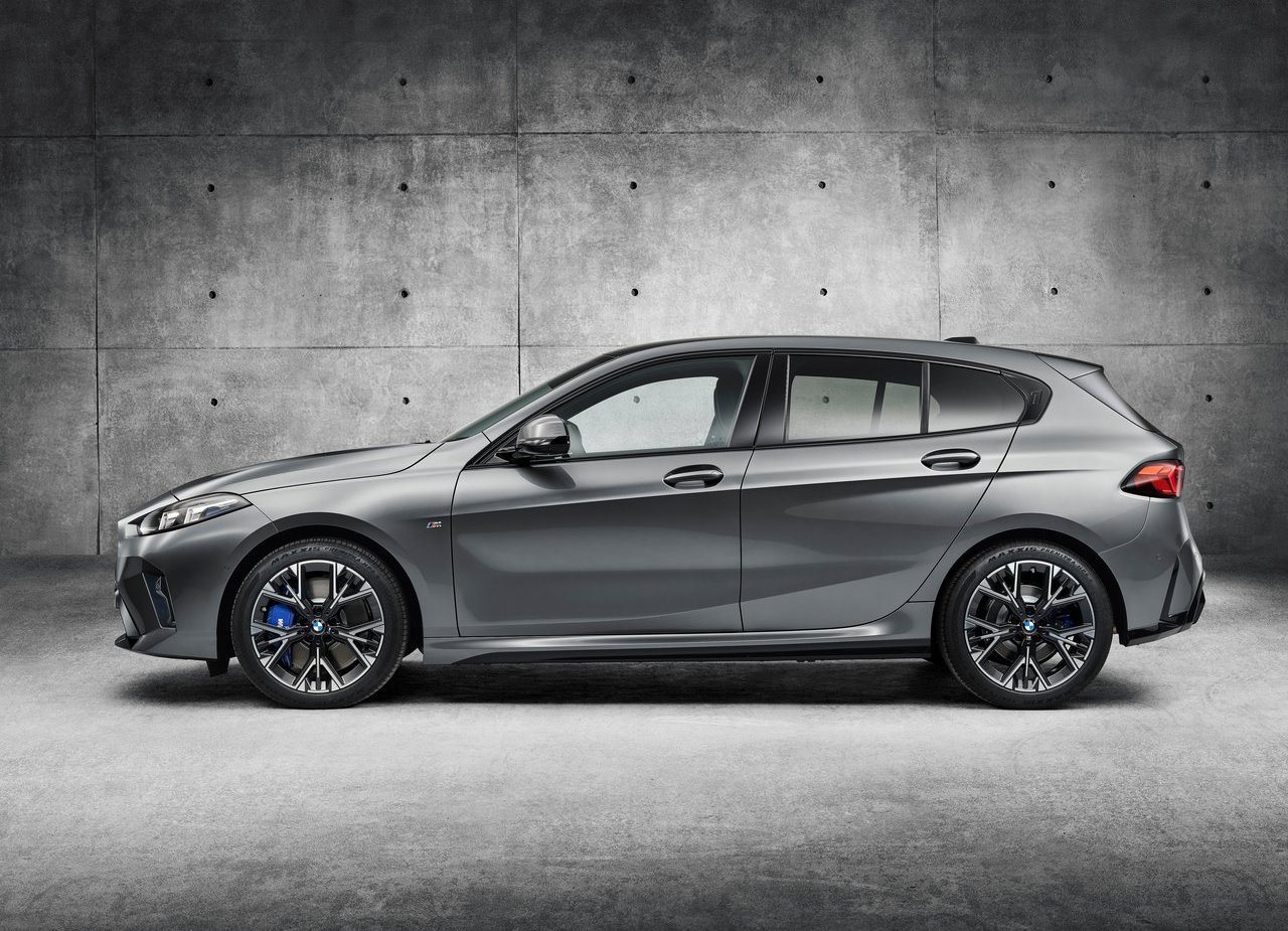 2025 - BMW 1 SERIES, foto 15
