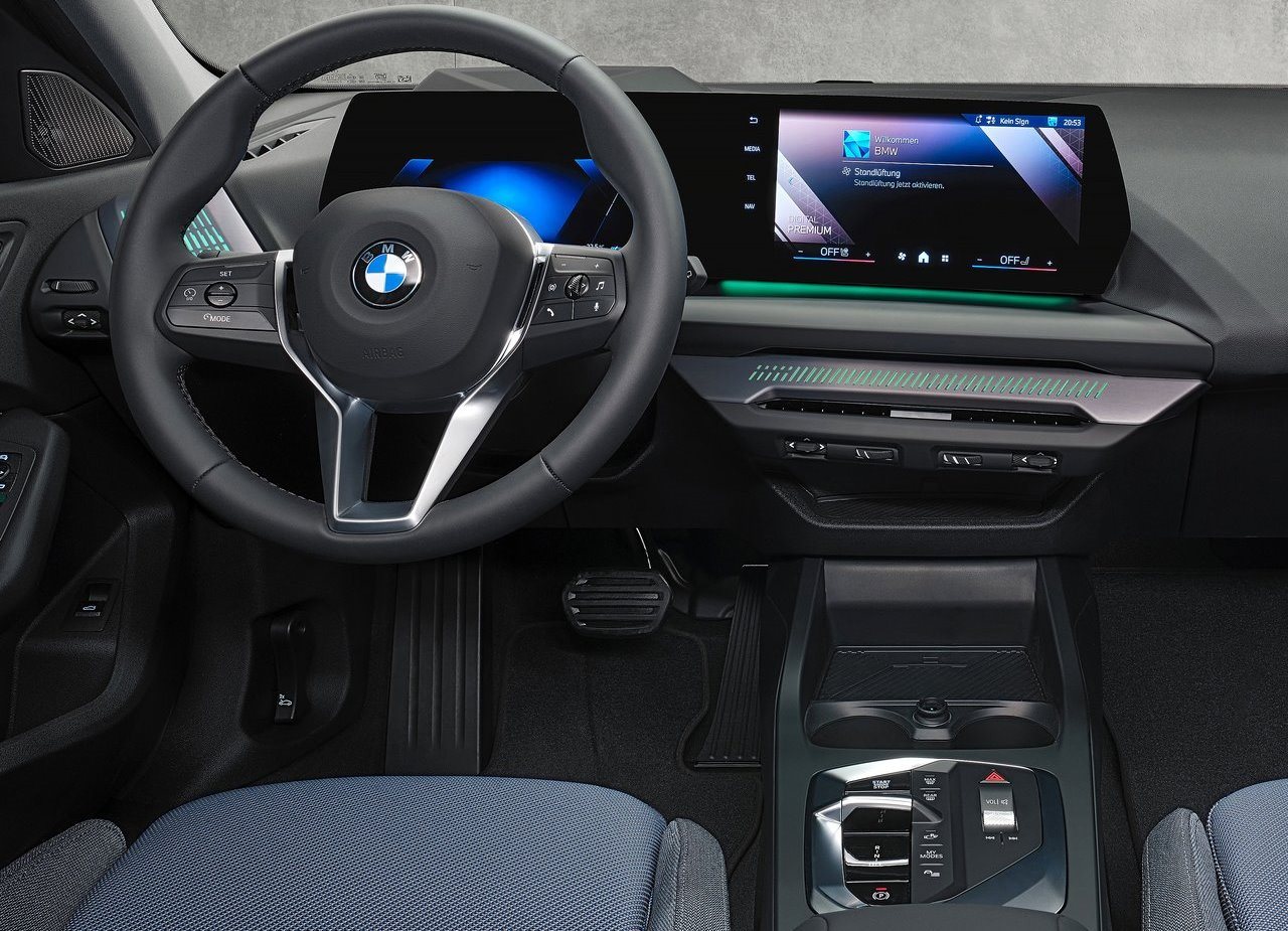 2025 - BMW 1 SERIES, foto 25