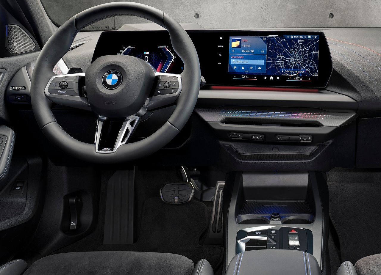 2025 - BMW 1 SERIES, foto 26