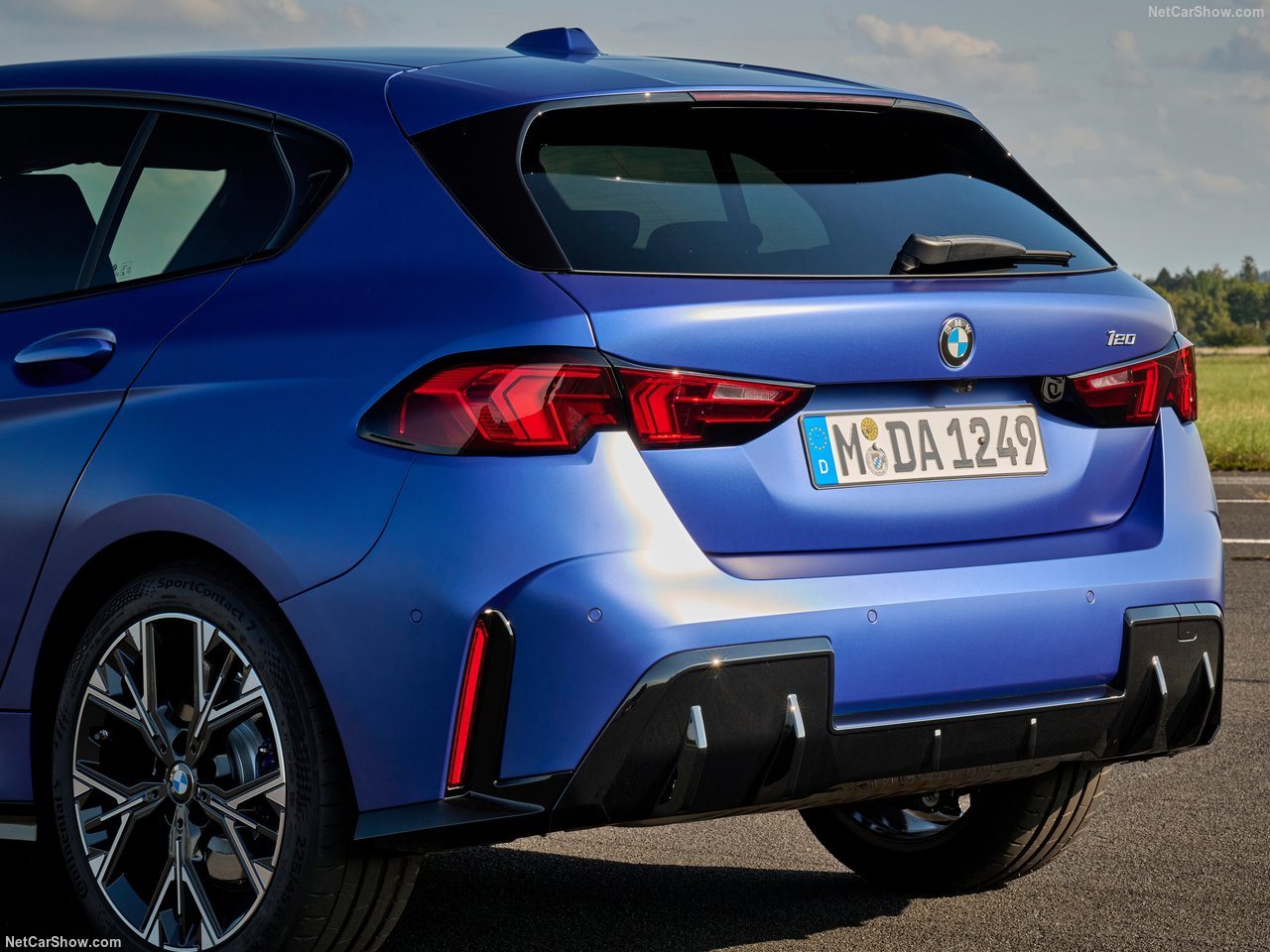 2025 - BMW 1 SERIES, foto 128