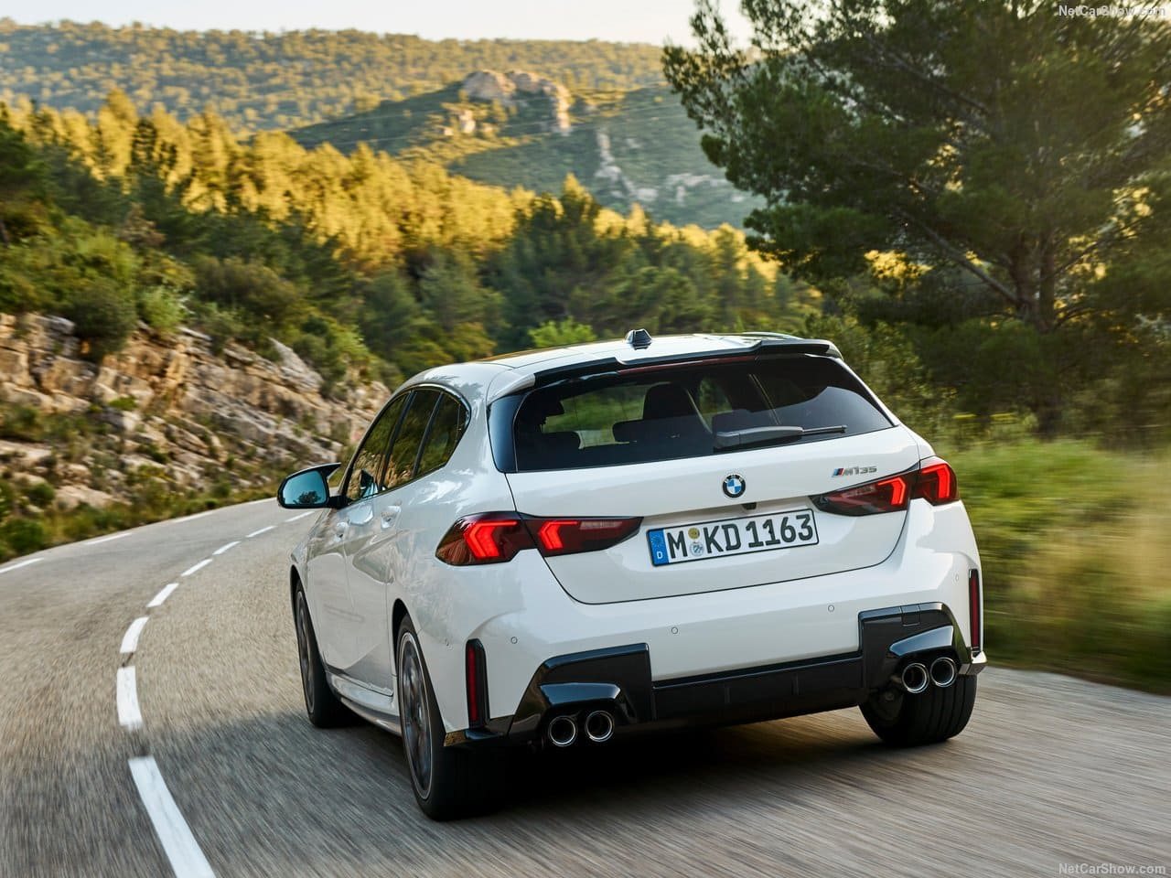 BMW M135 xDRIVE, foto 103