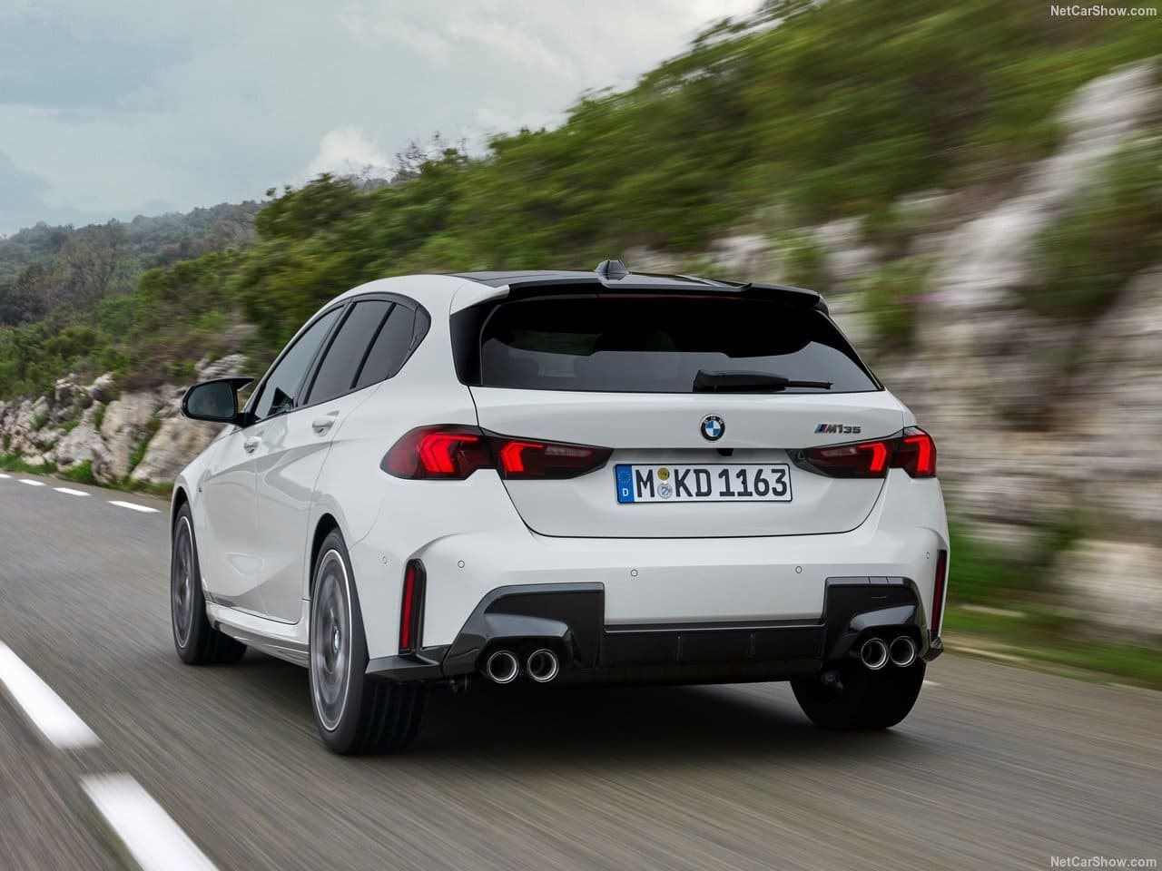BMW M135 xDRIVE, foto 106