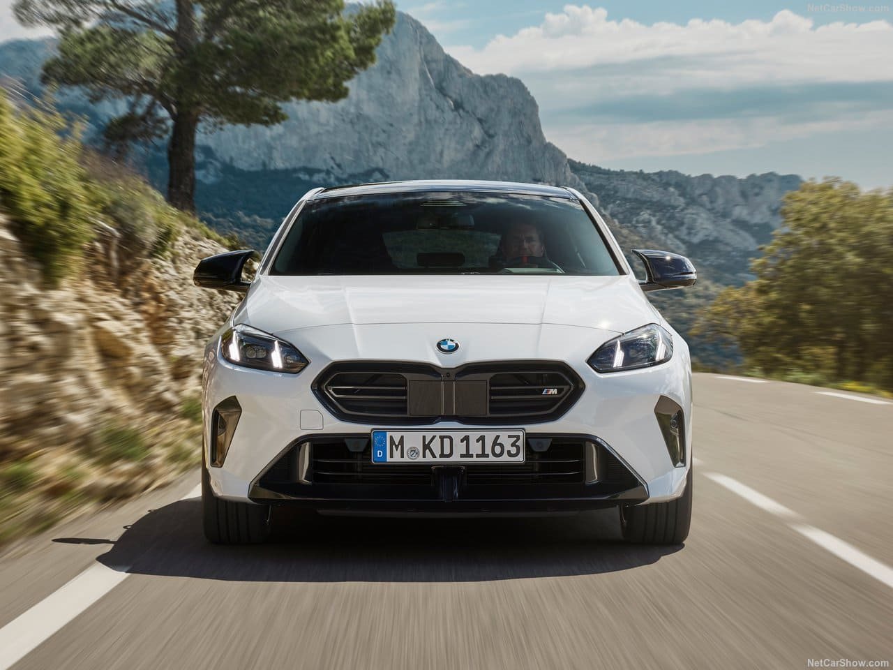 BMW M135 xDRIVE, foto 113