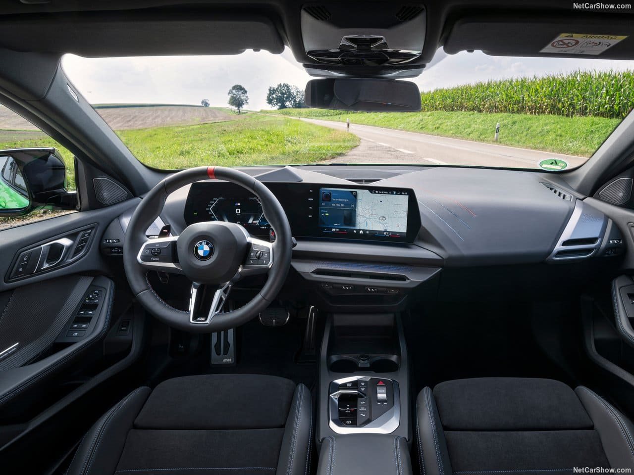BMW M135 xDRIVE, foto 129