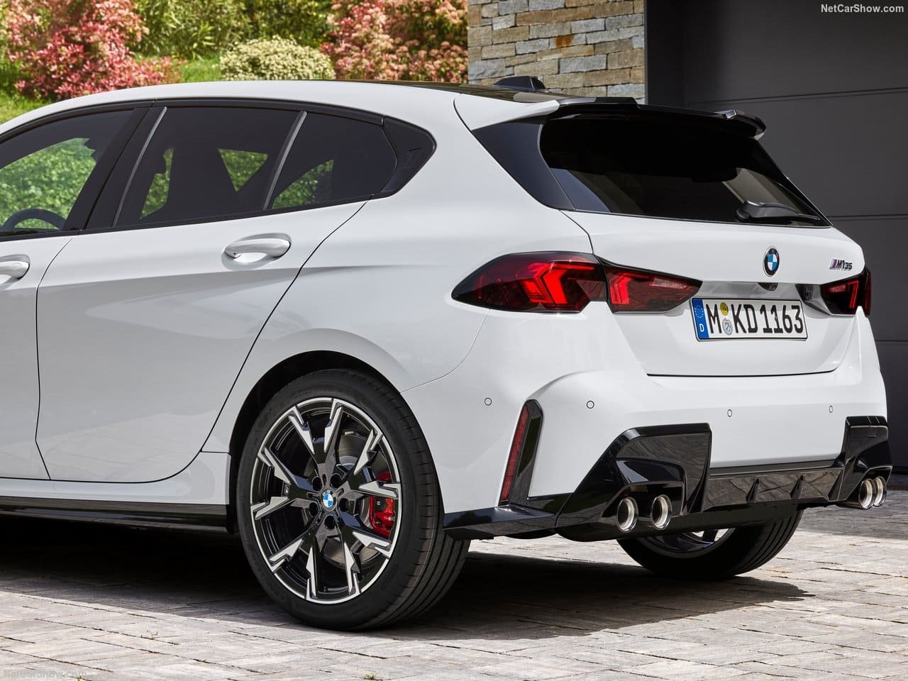 BMW M135 xDRIVE, foto 187