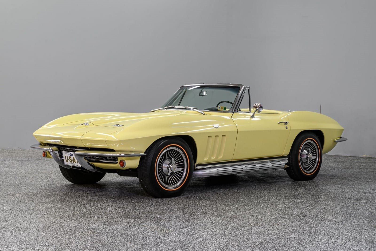 1966 - CHEVROLET CORVETTE CONVERTIBLE, foto 1