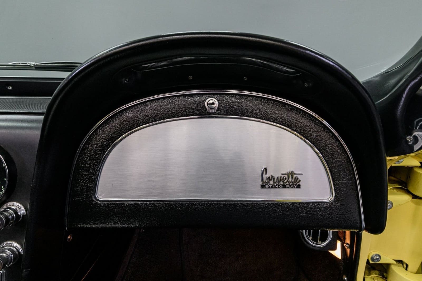 1966 - CHEVROLET CORVETTE CONVERTIBLE, foto 17