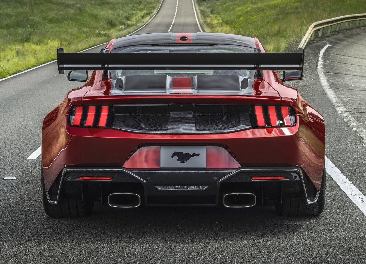 2025 - FORD MUSTANG GTD CARBON SERIES, foto 4