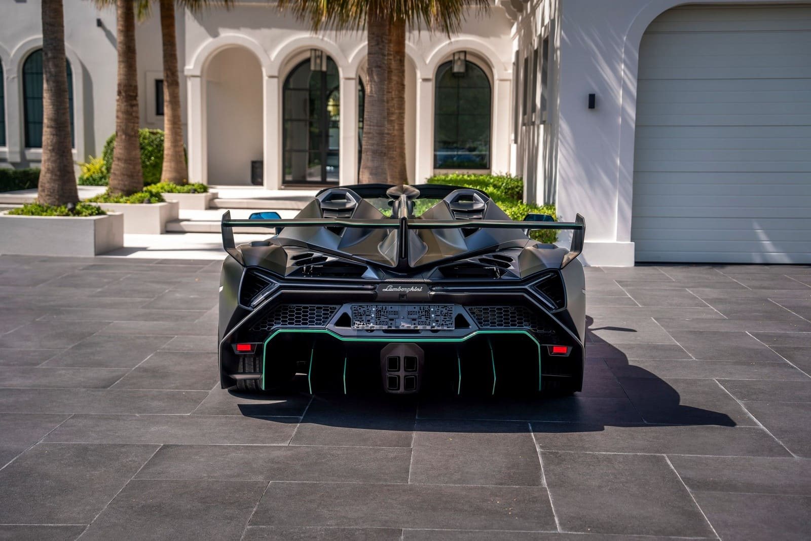 LAMBORGHINI VENENO ROADSTER, foto 4