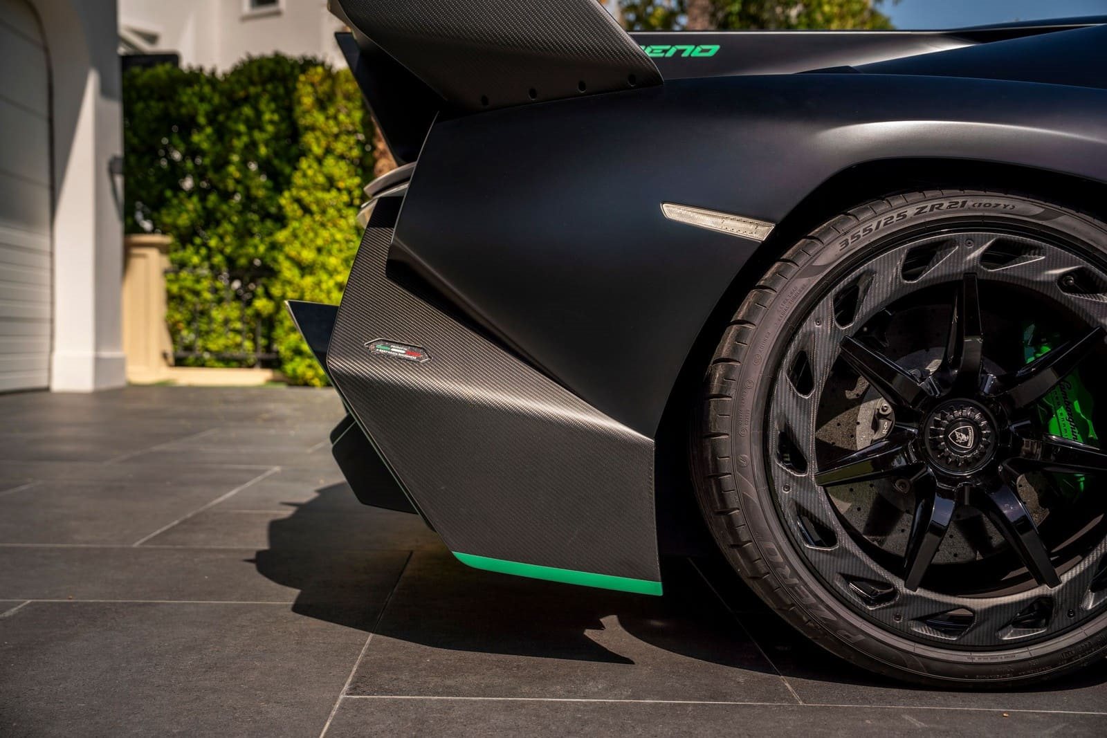 LAMBORGHINI VENENO ROADSTER, foto 30