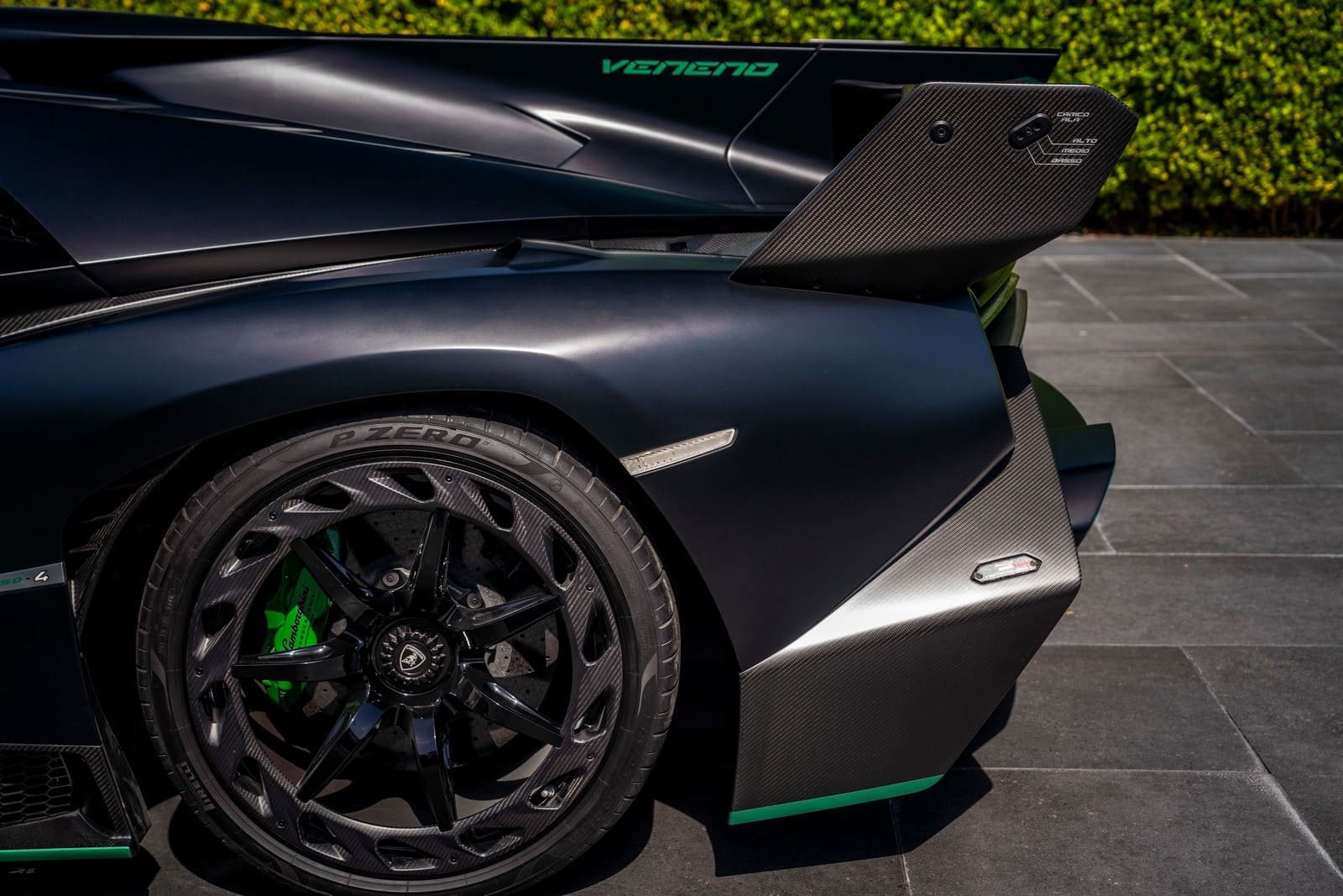 LAMBORGHINI VENENO ROADSTER, foto 65
