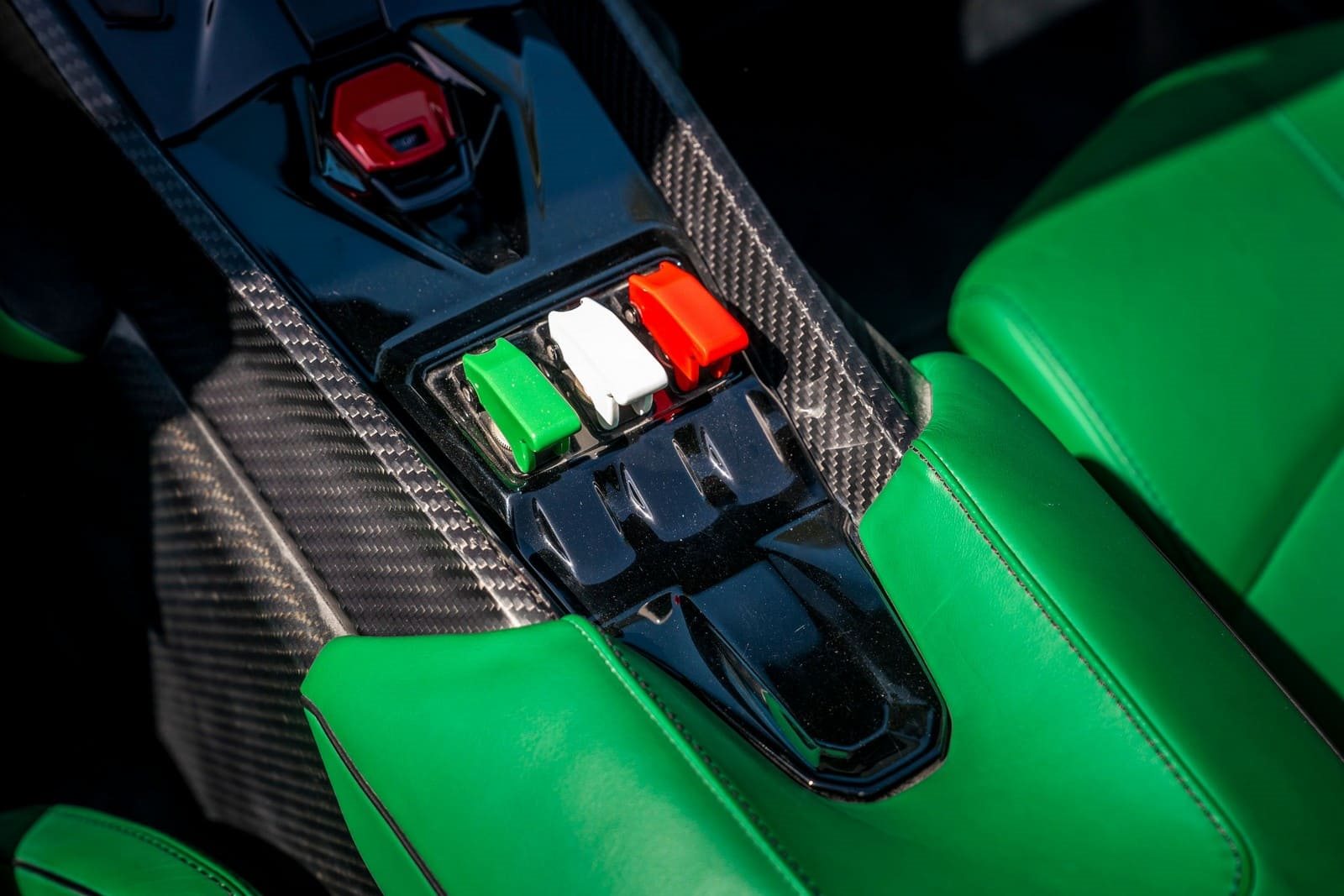 LAMBORGHINI VENENO ROADSTER, foto 97