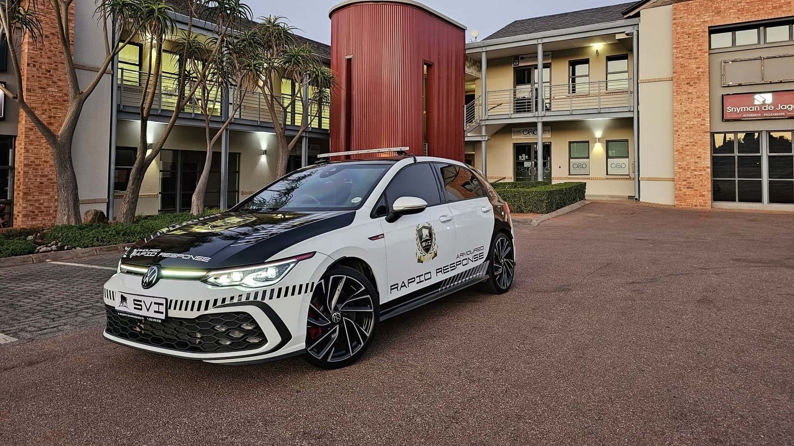 2024 - VOLKSWAGEN GOLF GTI BY SVI ENGINEERING, foto 1