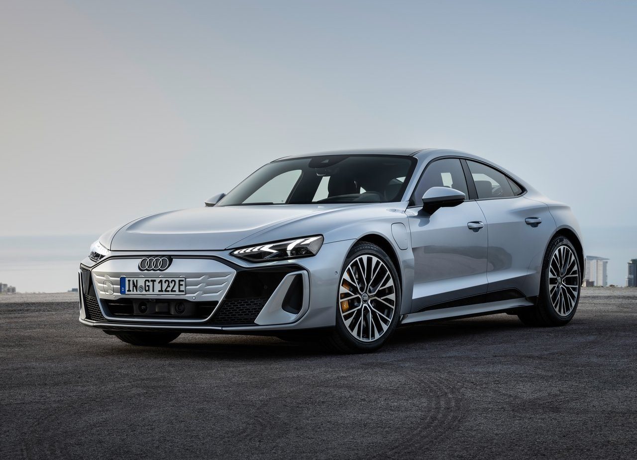 AUDI S E-TRON GT, foto 1