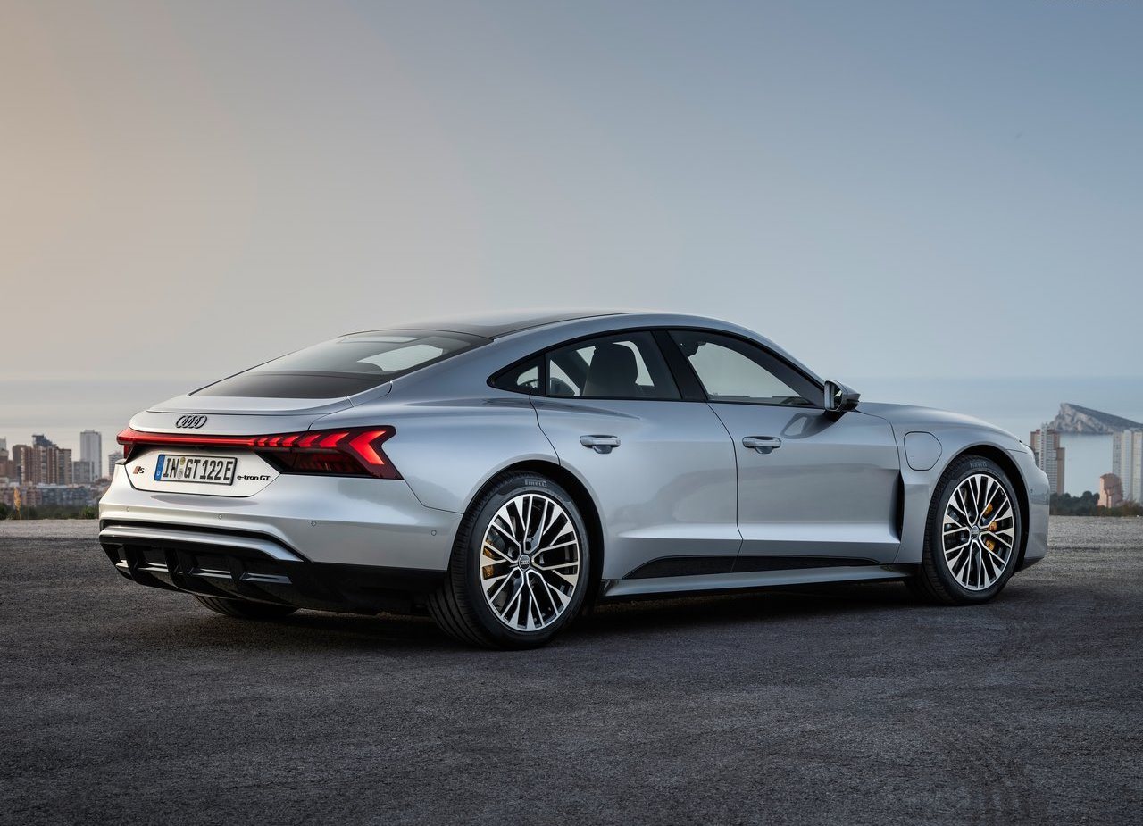 AUDI S E-TRON GT, foto 7