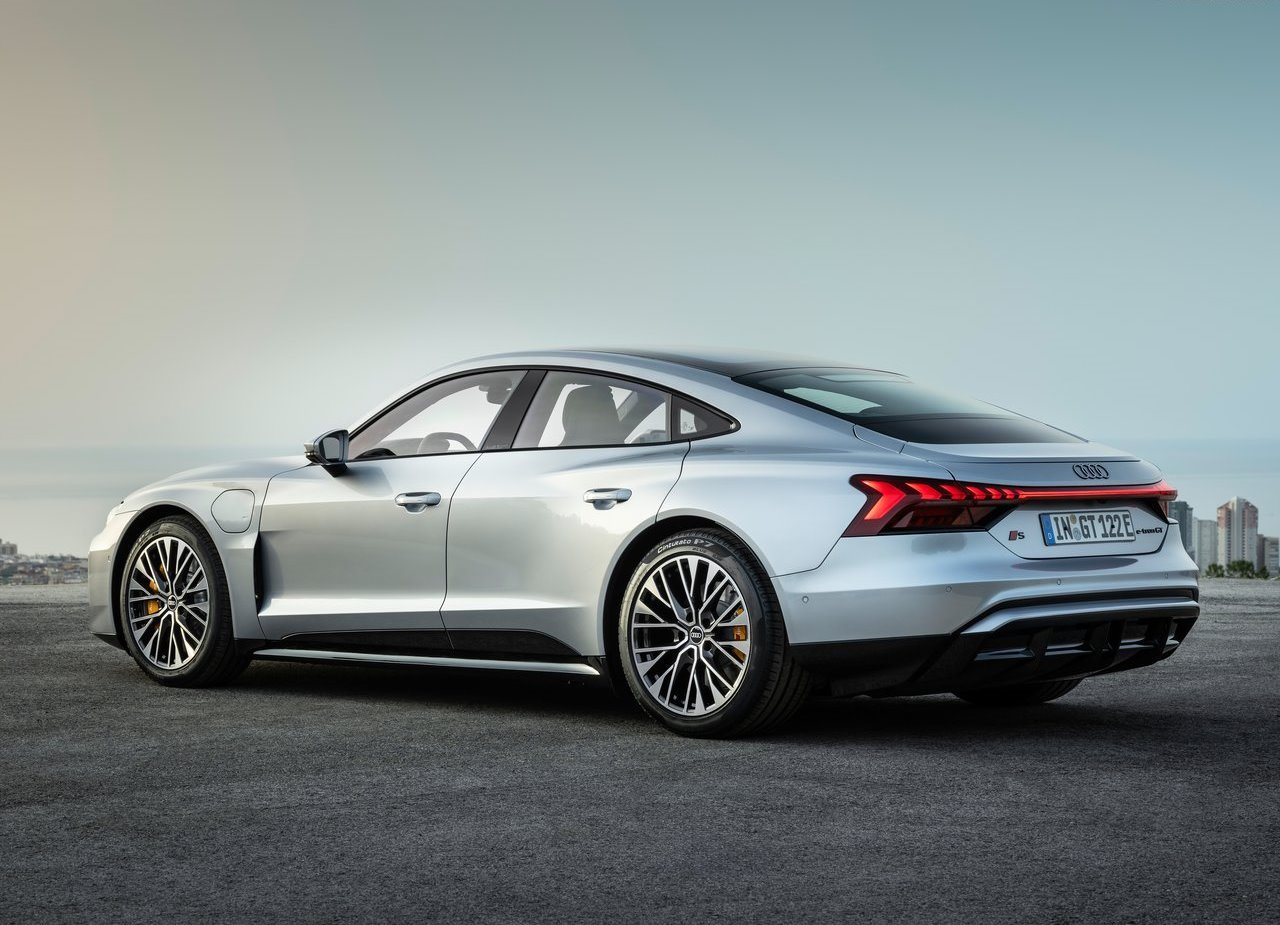 AUDI S E-TRON GT, foto 8