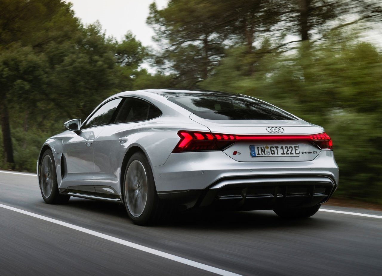 AUDI S E-TRON GT, foto 9