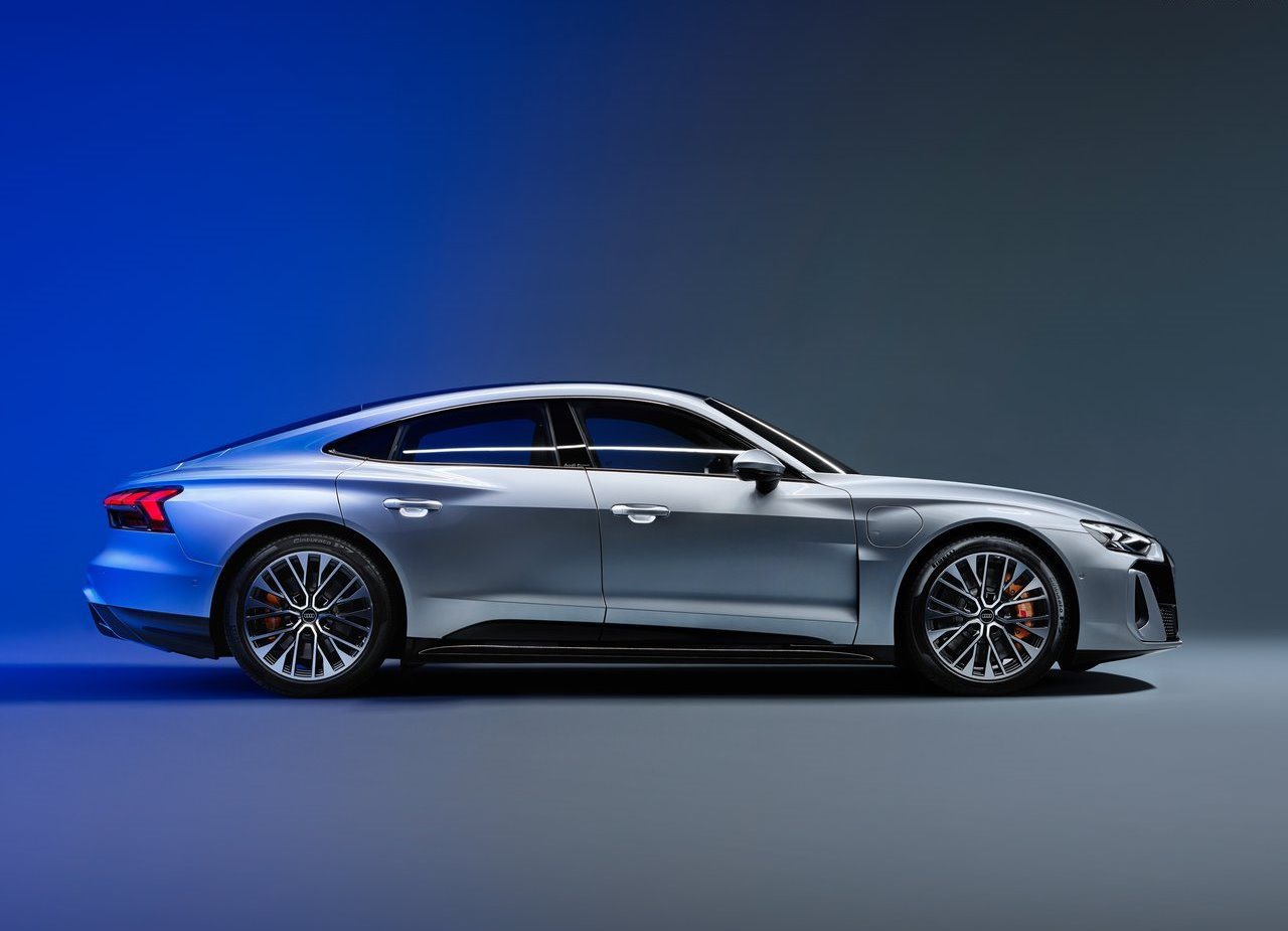 AUDI S E-TRON GT, foto 15