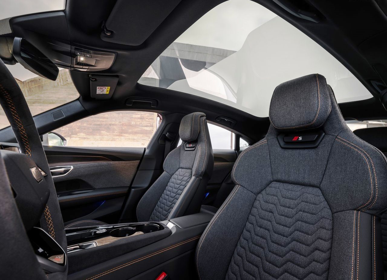 AUDI S E-TRON GT, foto 22
