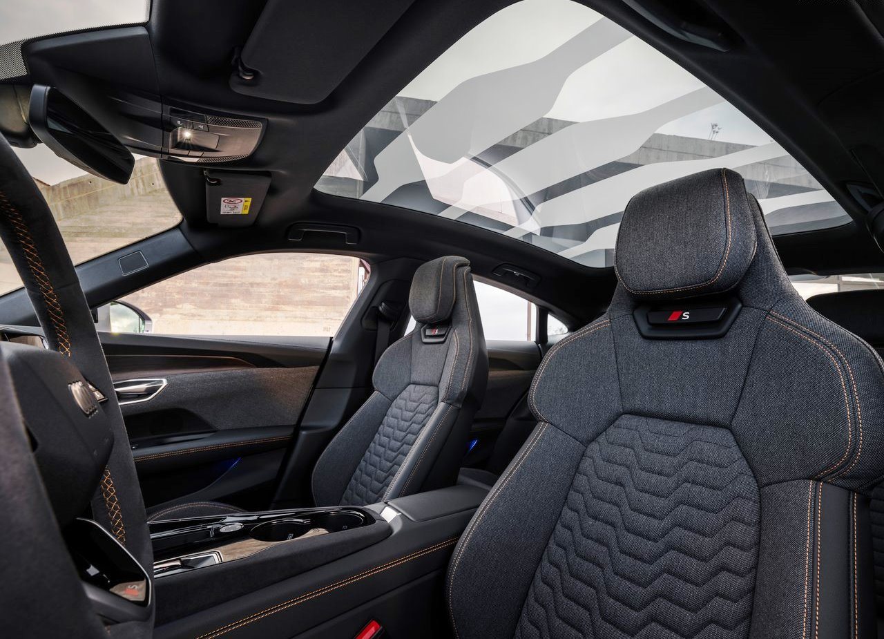 AUDI S E-TRON GT, foto 23
