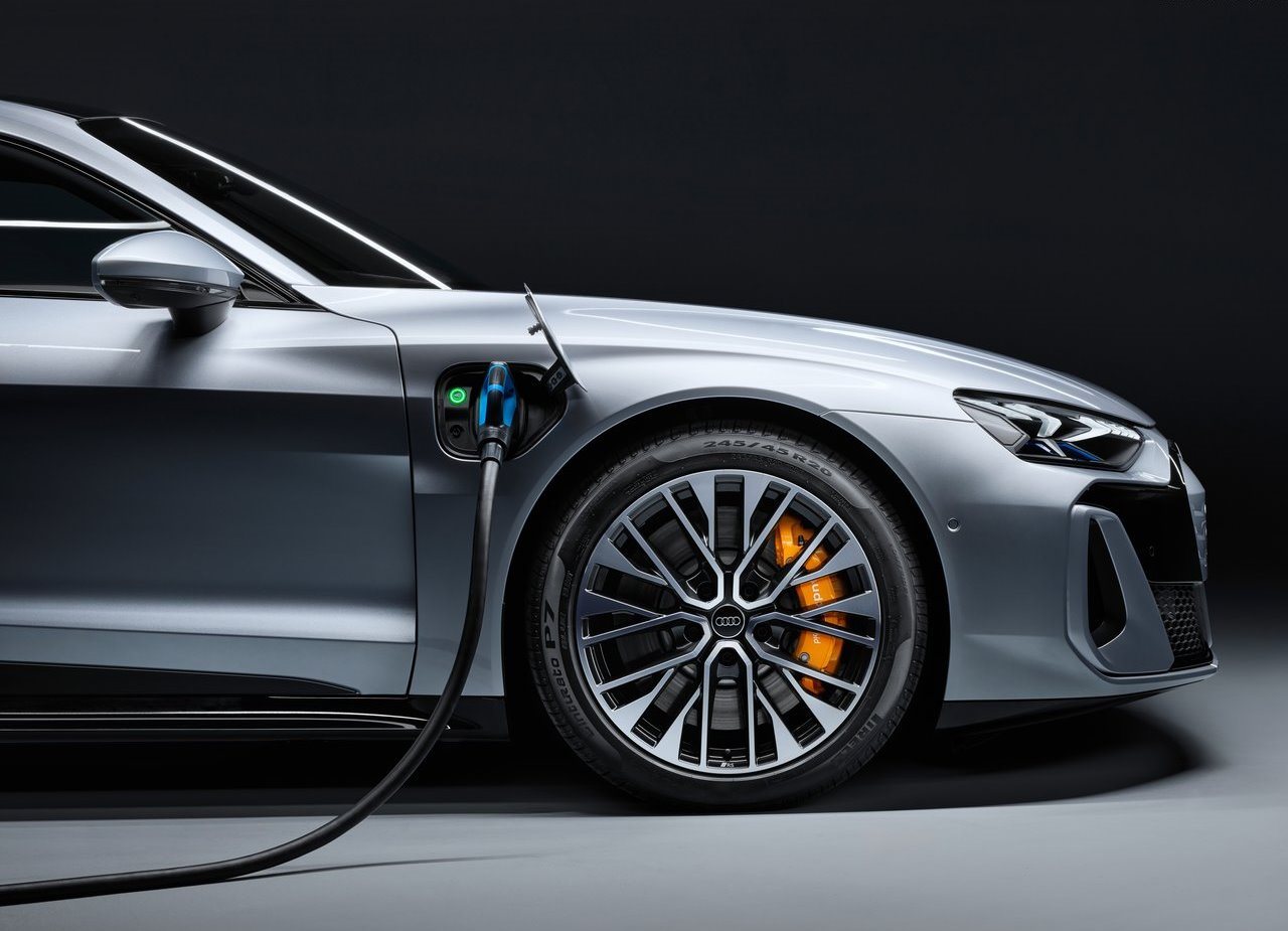 AUDI S E-TRON GT, foto 27