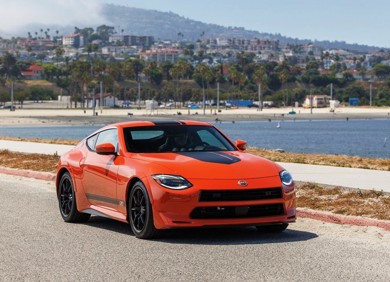 2024 - NISSAN Z HERITAGE EDITION, foto 2