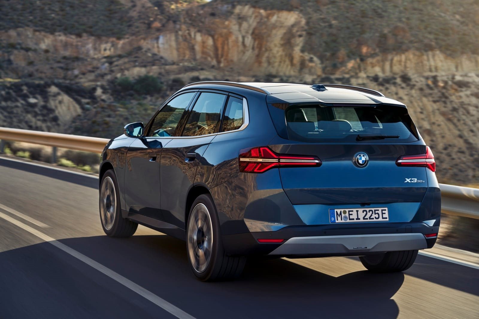2025 - BMW X3 30e xDRIVE, foto 6