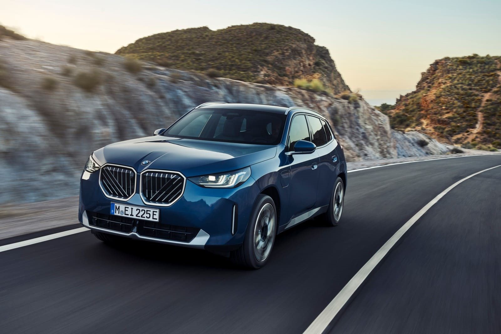 2025 - BMW X3 30e xDRIVE, foto 12
