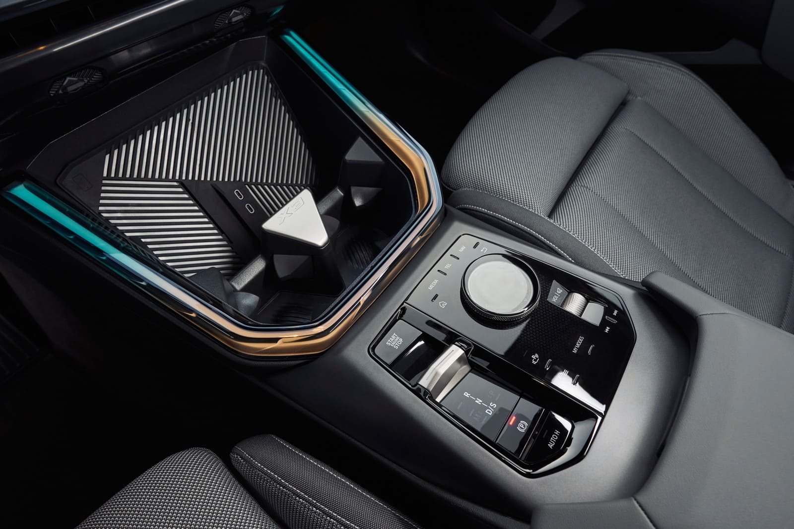 2025 - BMW X3 30e xDRIVE, foto 54