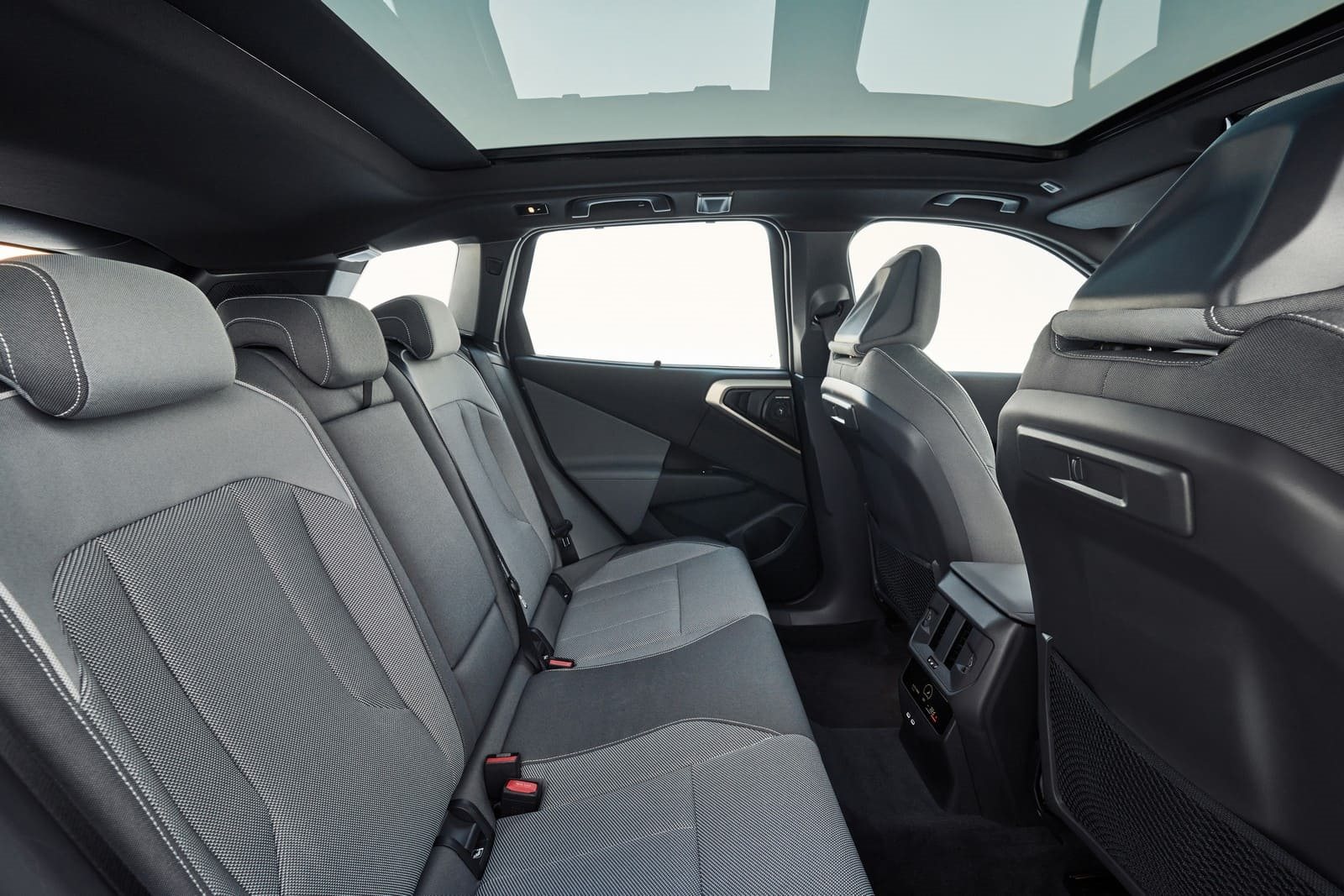 2025 - BMW X3 30e xDRIVE, foto 55