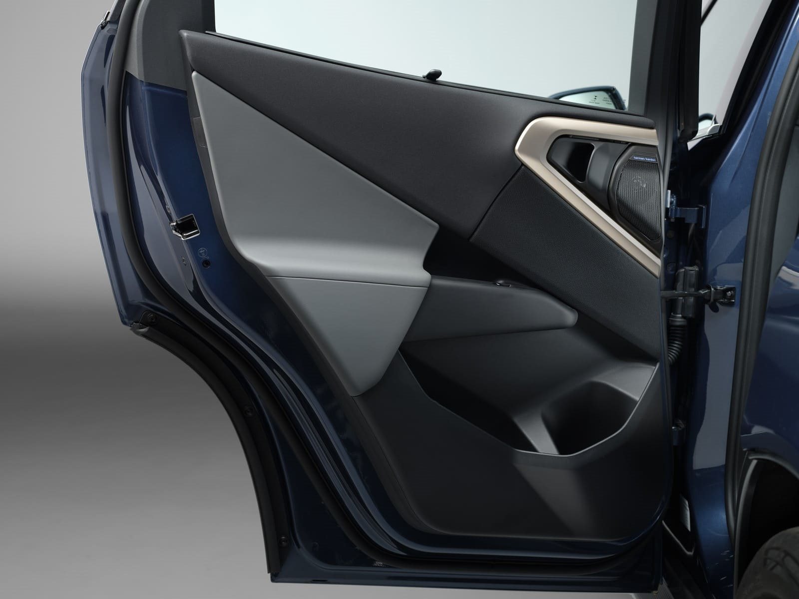 2025 - BMW X3 30e xDRIVE, foto 77