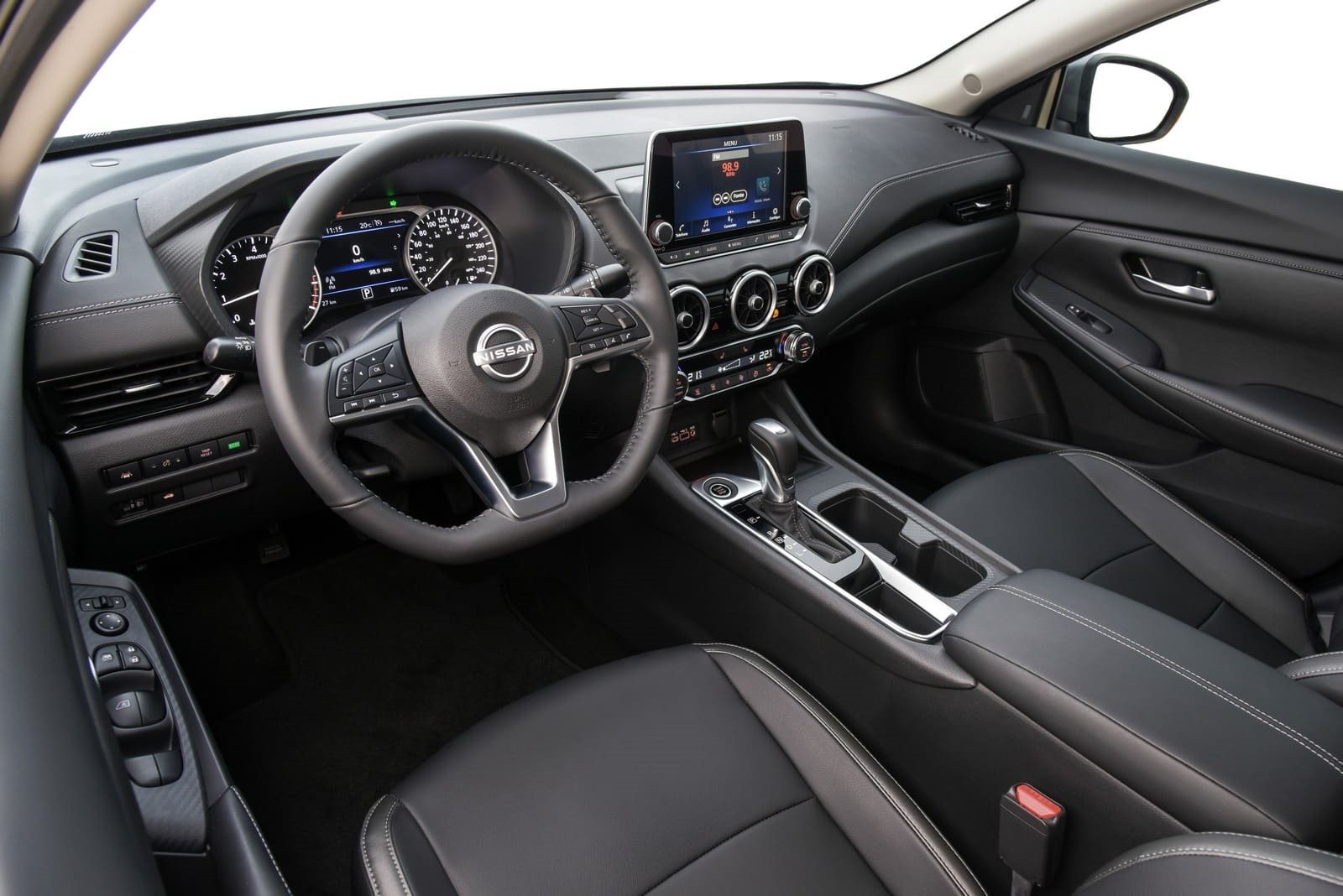 2025 - NISSAN SENTRA ADVANCE, foto 10