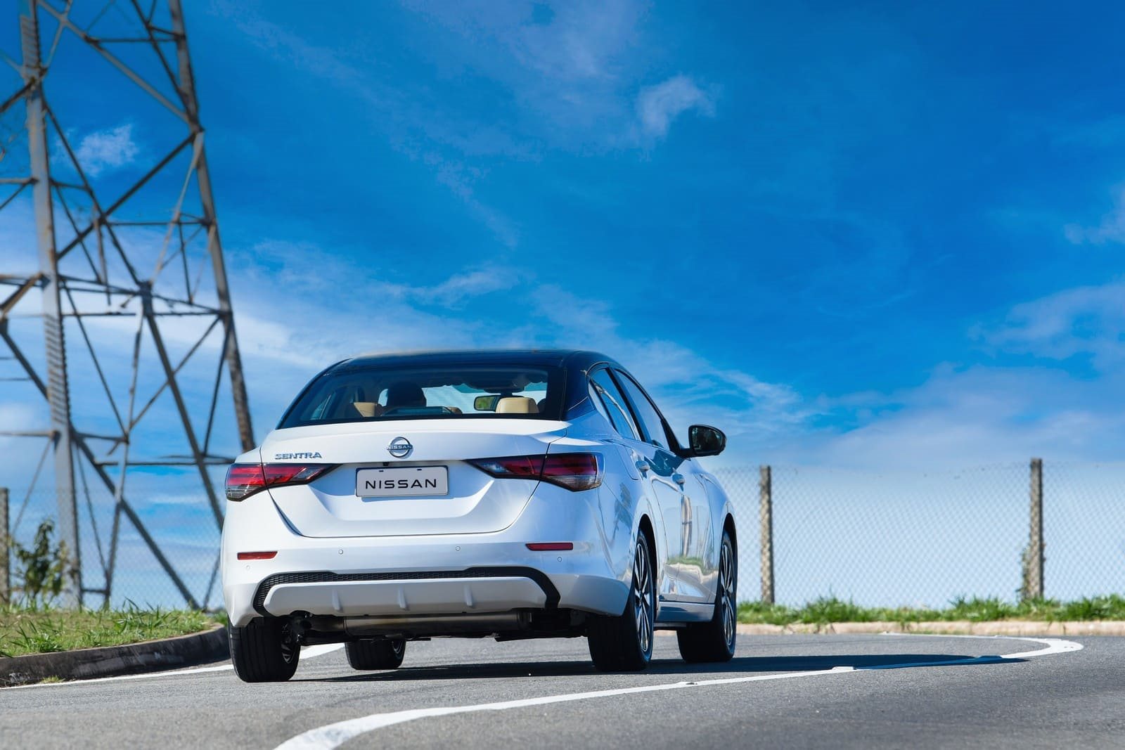 2025 - NISSAN SENTRA EXCLUSIVE, foto 5