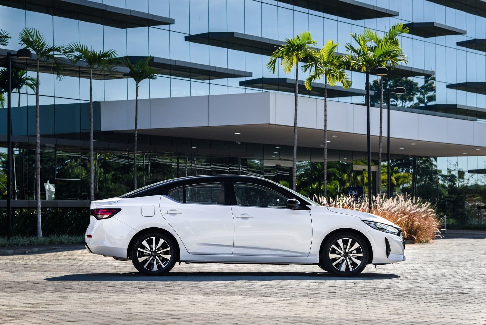 2025 - NISSAN SENTRA EXCLUSIVE, foto 11