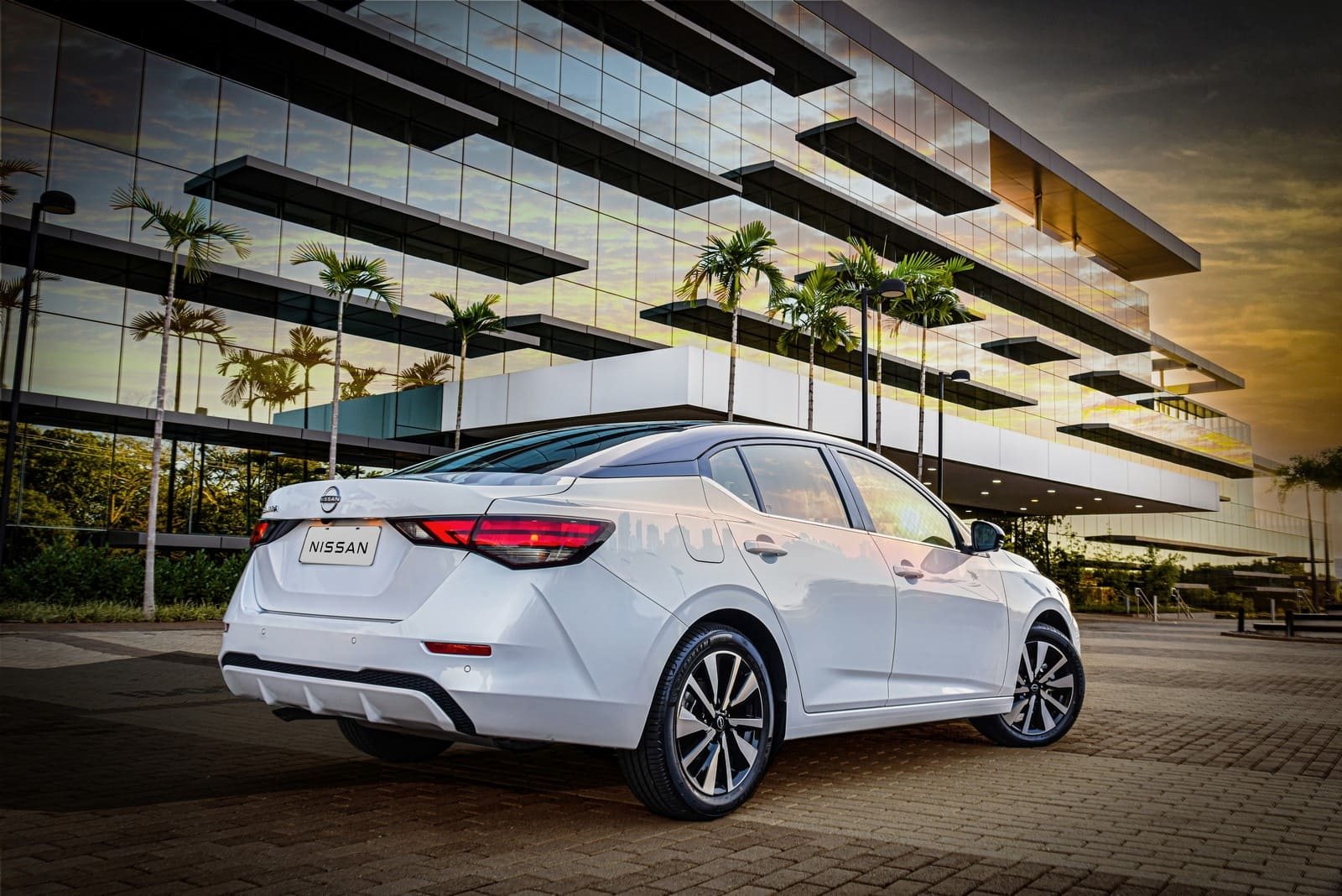 2025 - NISSAN SENTRA EXCLUSIVE, foto 13