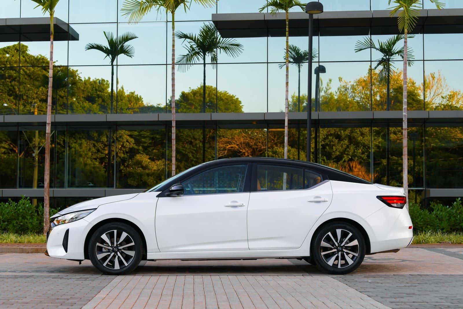 2025 - NISSAN SENTRA EXCLUSIVE, foto 16