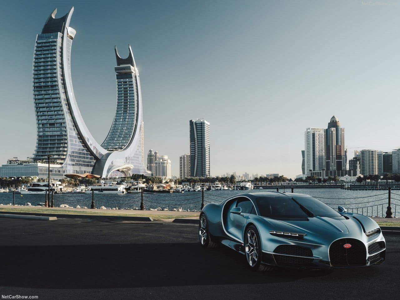 BUGATTI TOURBILLON, foto 4