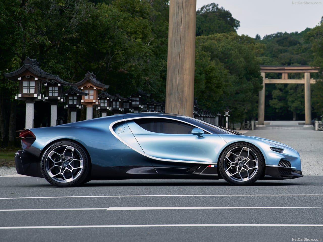 BUGATTI TOURBILLON, foto 28