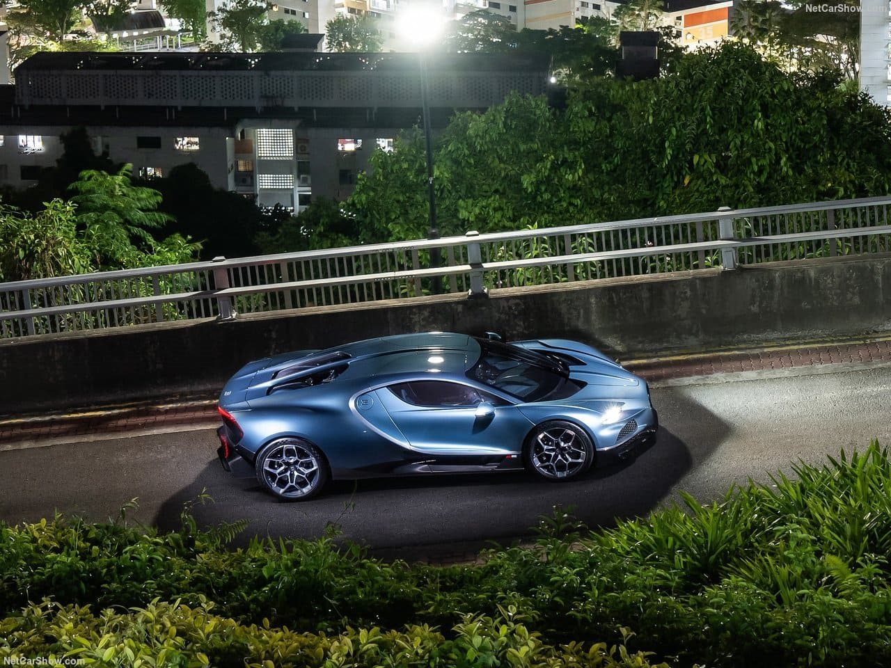 BUGATTI TOURBILLON, foto 32