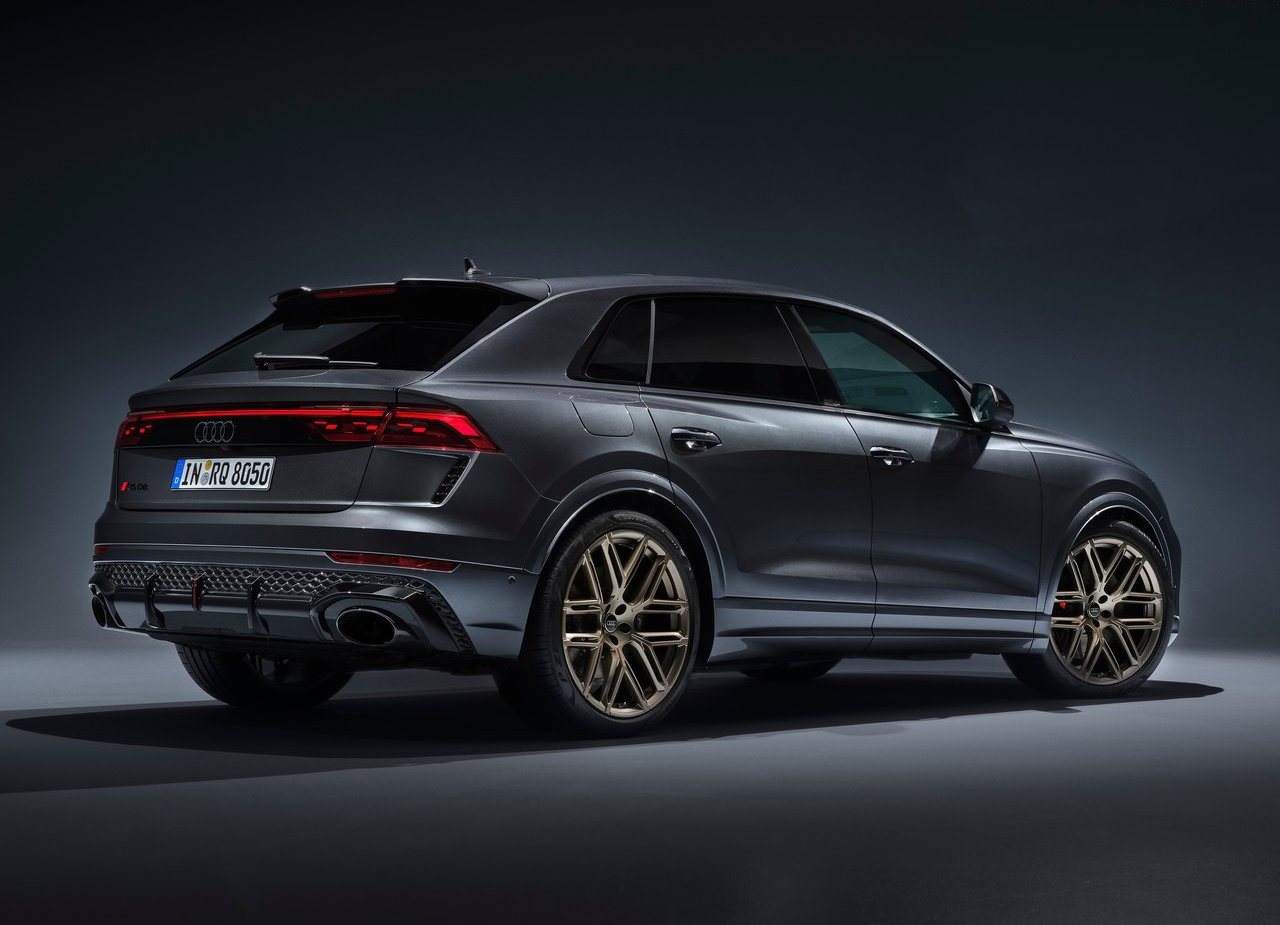 AUDI RS Q8, foto 25