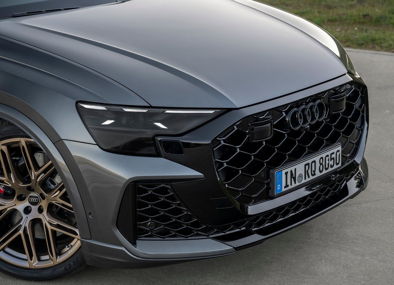 AUDI RS Q8, foto 33