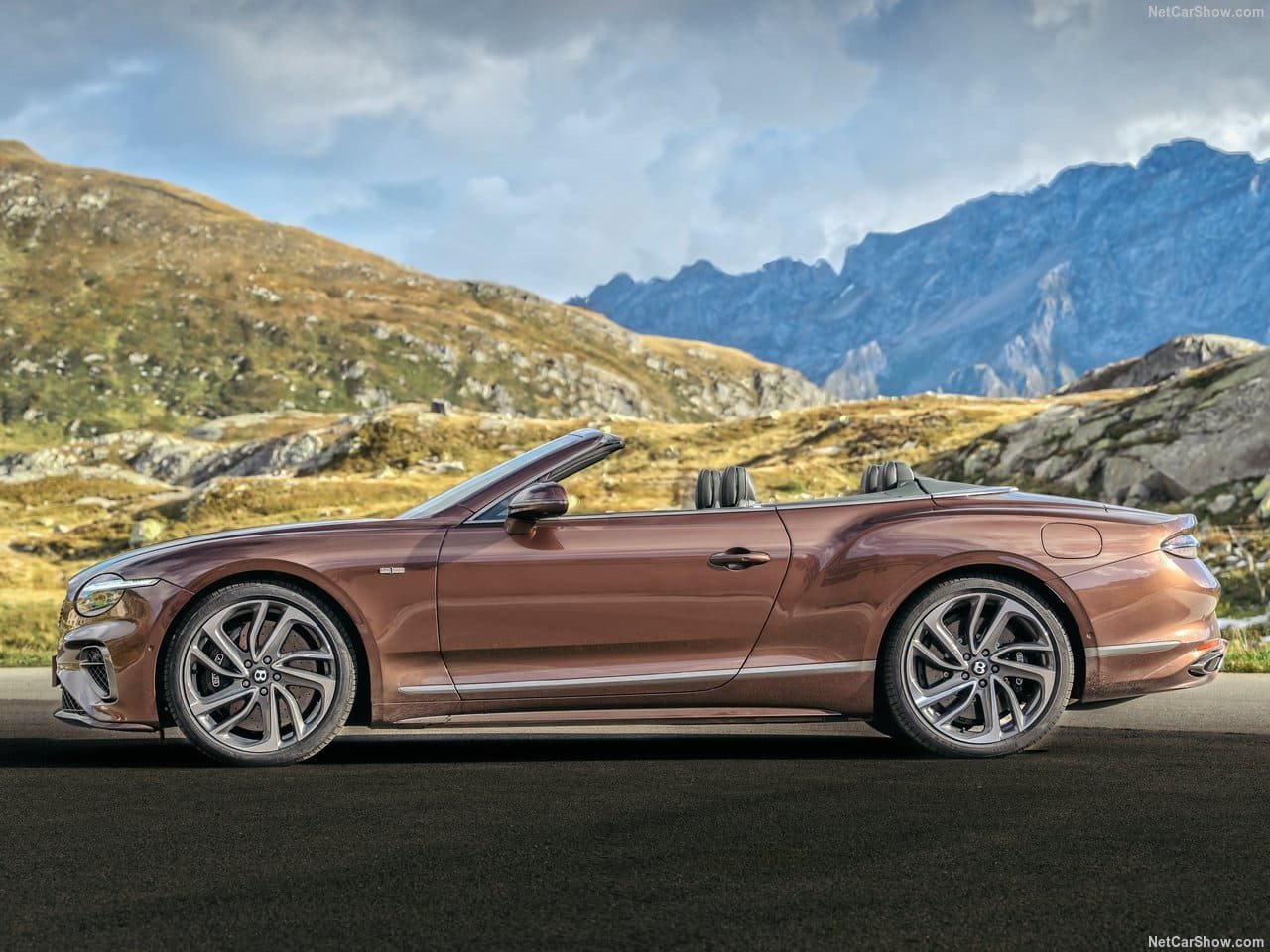 2025 - BENTLEY CONTINENTAL GTC SPEED, foto 21