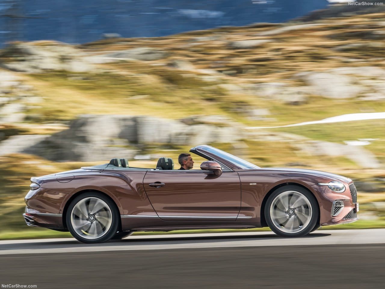 2025 - BENTLEY CONTINENTAL GTC SPEED, foto 24