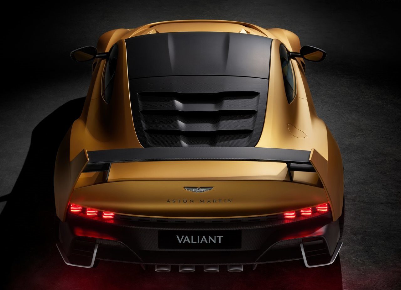 2025 - ASTON MARTIN VALIANT, foto 8