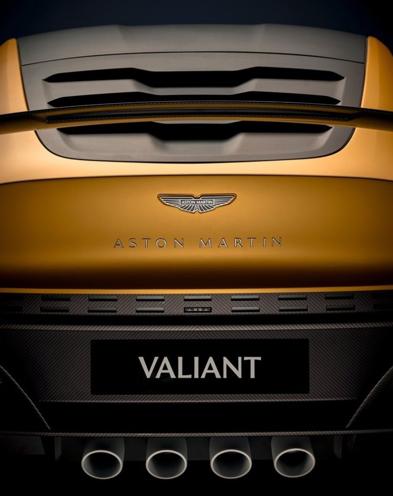 2025 - ASTON MARTIN VALIANT, foto 31