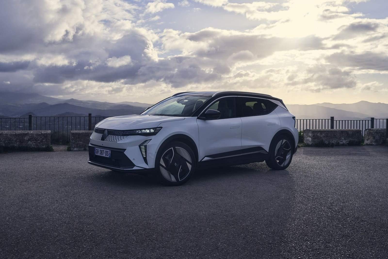 2025 - RENAULT SCÉNIC E-TECH ELECTRIC, foto 3