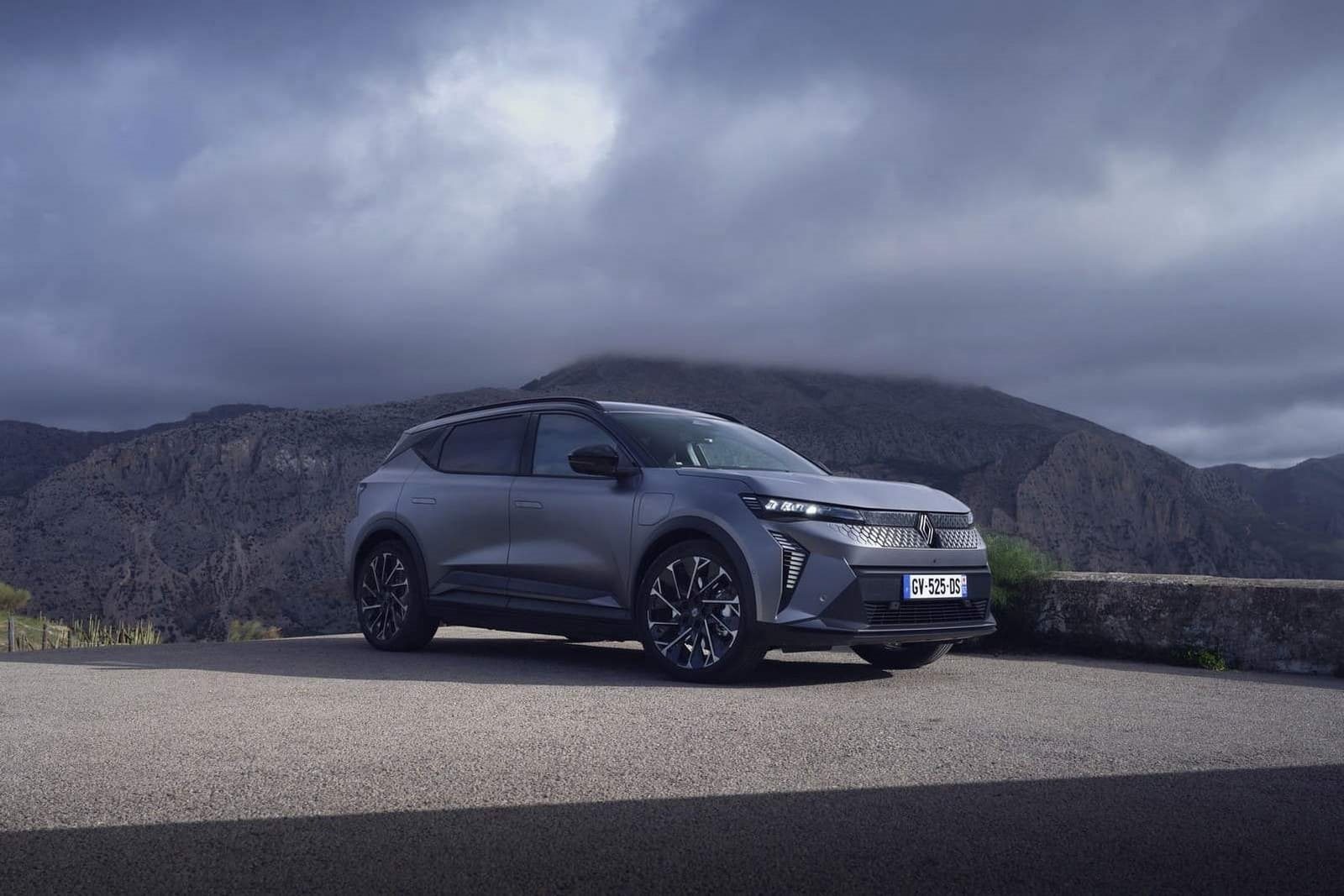 2025 - RENAULT SCÉNIC E-TECH ELECTRIC, foto 29