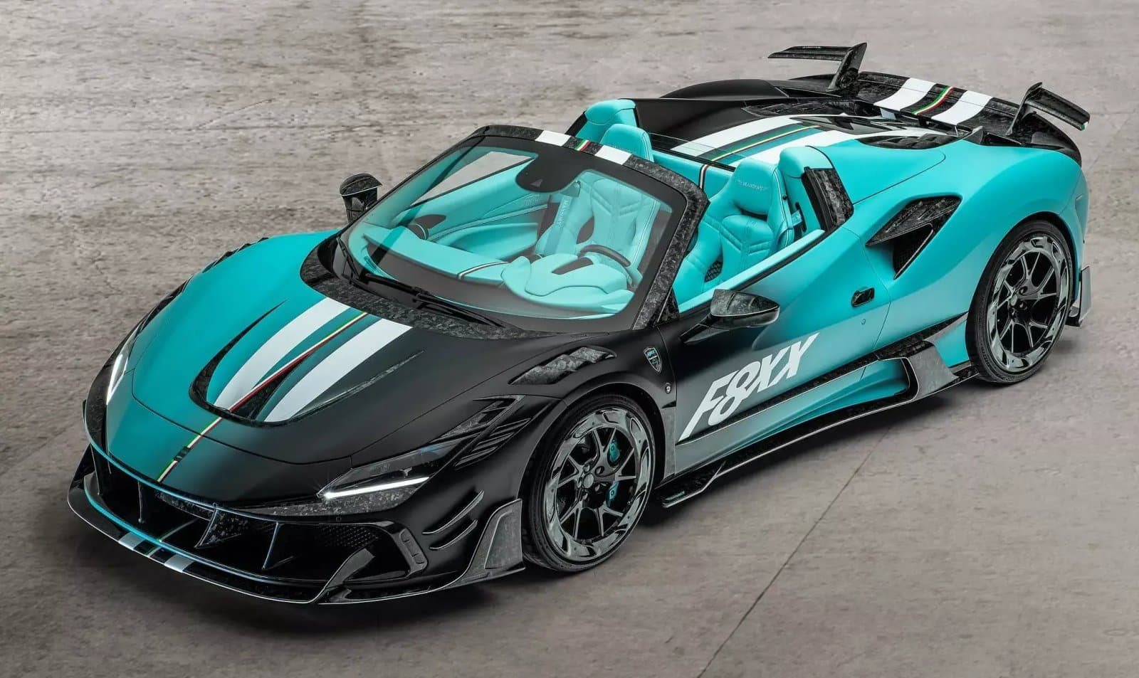 FERRARI F8 TRIBUTO SPIDER F8XX BY MANSORY, foto 4