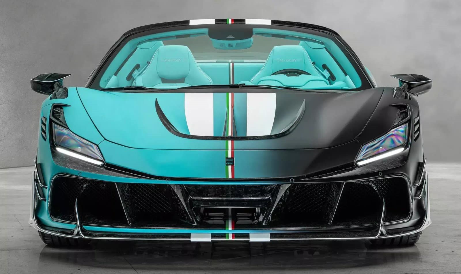 FERRARI F8 TRIBUTO SPIDER F8XX BY MANSORY, foto 5